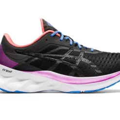 Women's ASICS Novablast - 1012A584.001