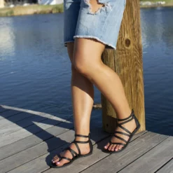 Journee Collection ZAILIE STANDARD WIDTH -Deals Running & Walking Store zailie shoes journee collection 520951 scaled